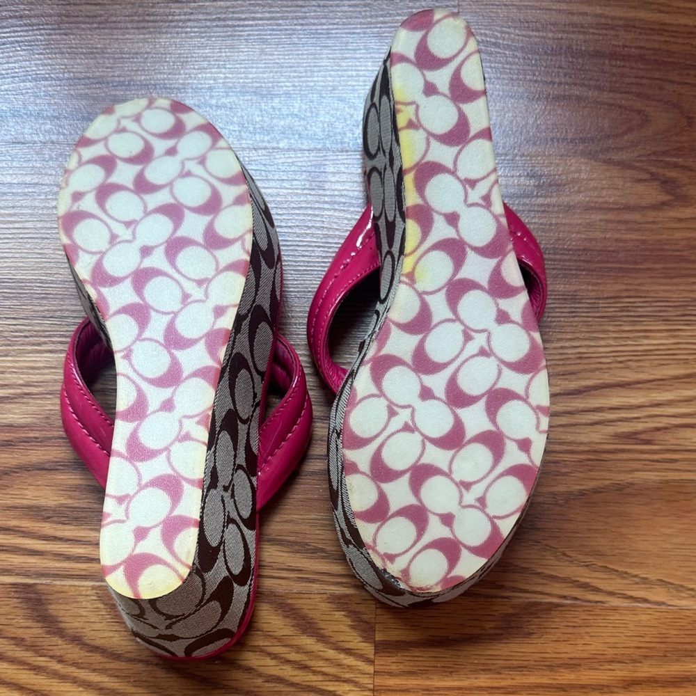 Coach Nella Platform Flip Flops – Women’s Size 7 – Pink - Picture 3 of 6